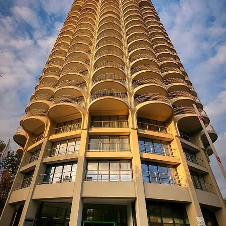 Hotelturm * Augusta